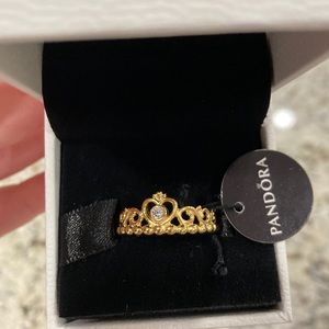 Pandora princess ring